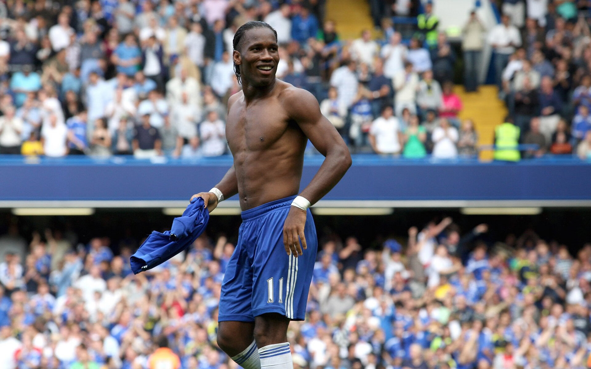 综合体育系“球员多位置挑战赛” 要求同一选手胜任多角色